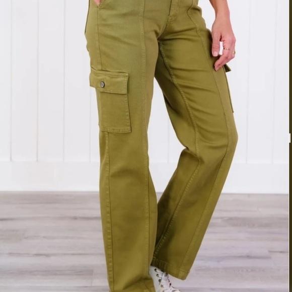Judy Blue Green Cargo Pants Straight Leg Utilitarian - Picture 14 of 14